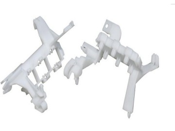 廠家供應(yīng)汽車配件模具，汽車塑料護(hù)板，注塑制品