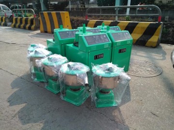供應煙臺全自動上料機*800G塑料自動吸料機廠家全國包郵！
