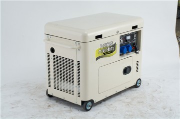6kw靜音柴油發(fā)電機箱體式