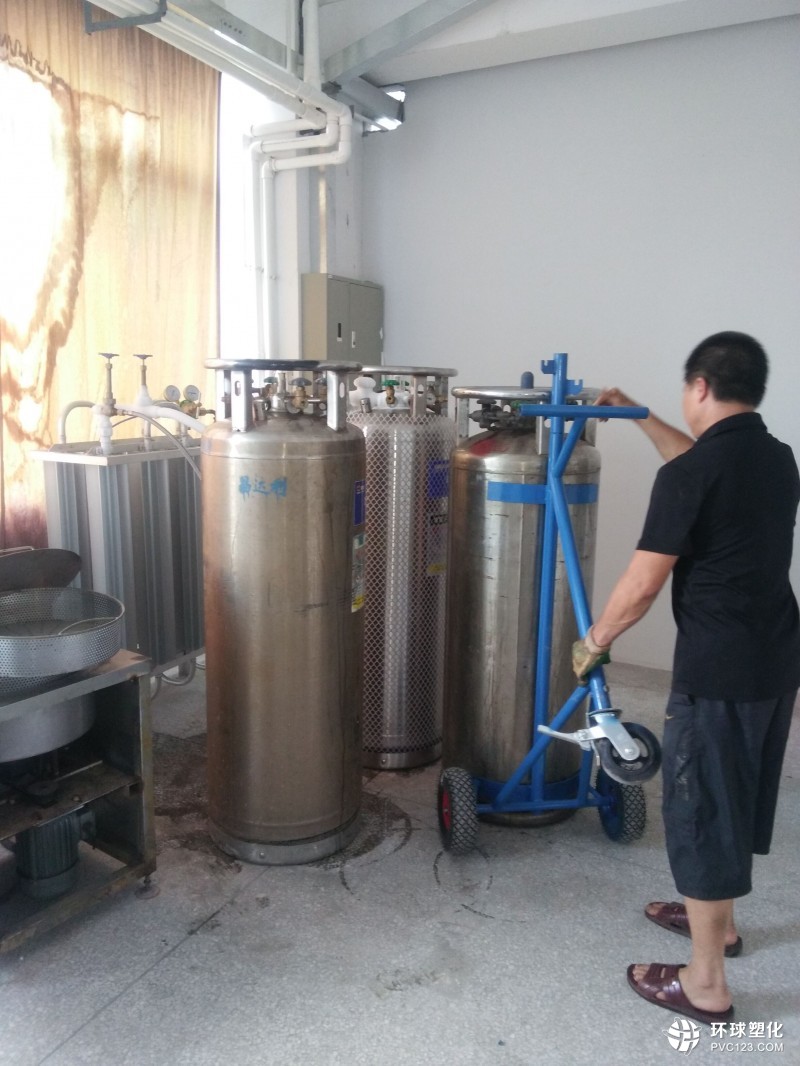 深圳液氬氣深圳液氮氣深圳液氧氣高純氦氣送貨上門質(zhì)量保證