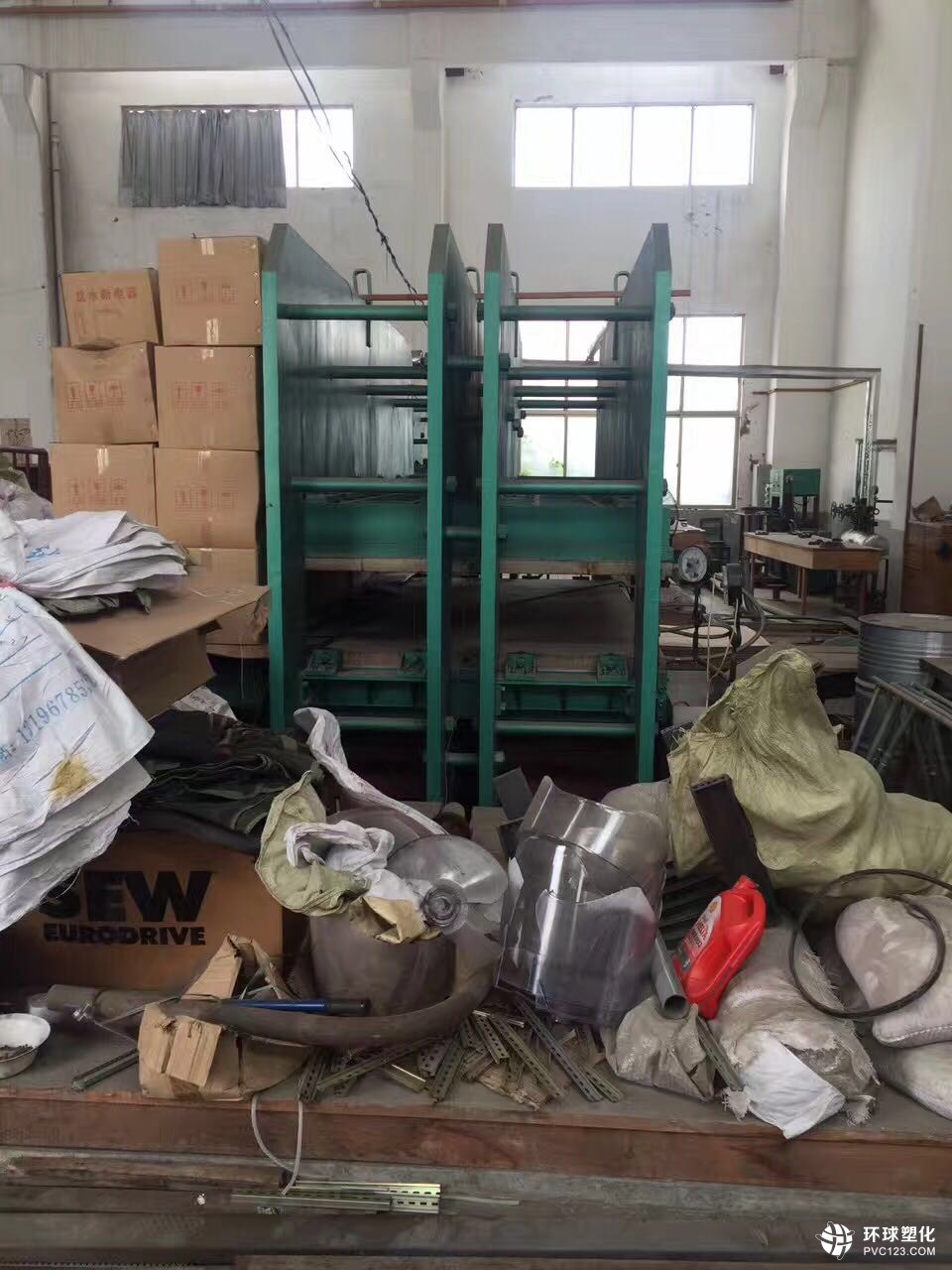 大同回收平板硫化機.回收橡膠注射機收購13833651584