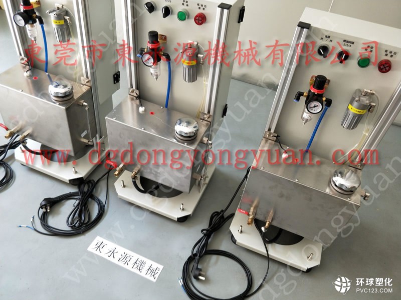 成都馬達外殼加工噴油機 沖壓拉伸自動化噴油機